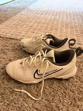 Nike Force Trout 9 Keystone Youth Baseball Cleats White Black Size 6Y
